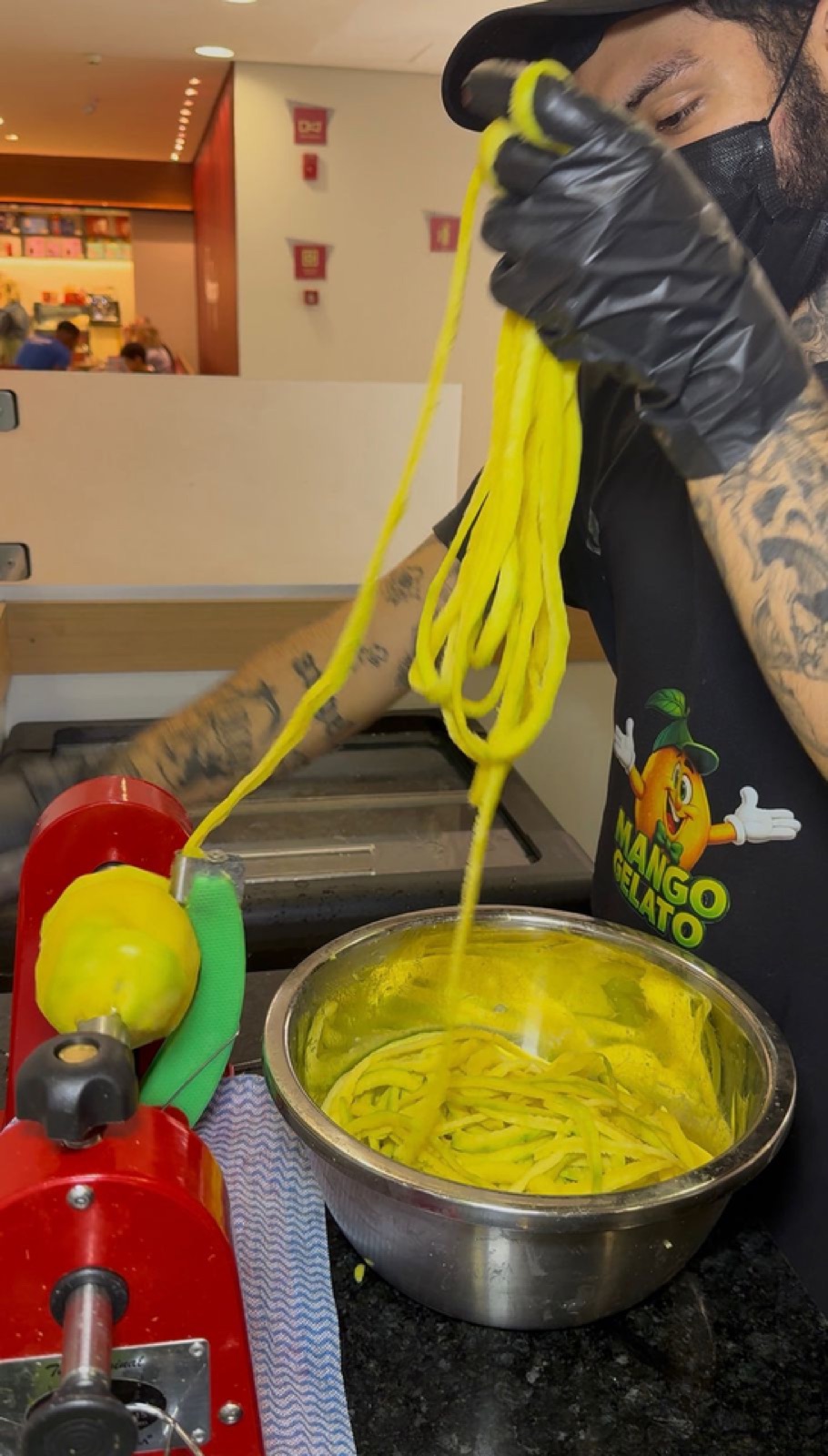 Preparo artesanal Mango Gelato